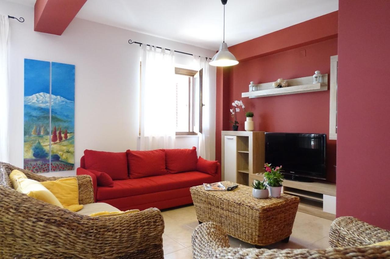 Poseidone Sea Apartment Taormina Mazzeo Bagian luar foto