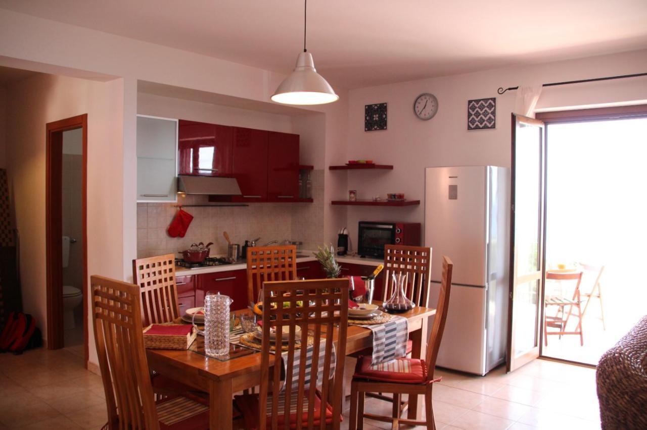 Poseidone Sea Apartment Taormina Mazzeo Bagian luar foto