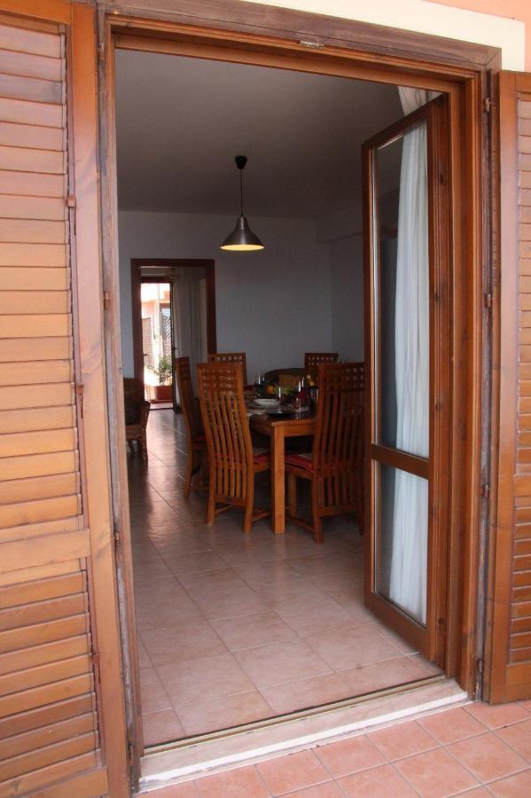 Poseidone Sea Apartment Taormina Mazzeo Bagian luar foto