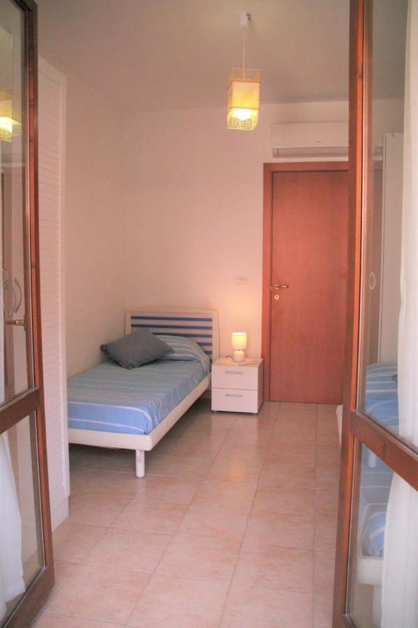 Poseidone Sea Apartment Taormina Mazzeo Bagian luar foto