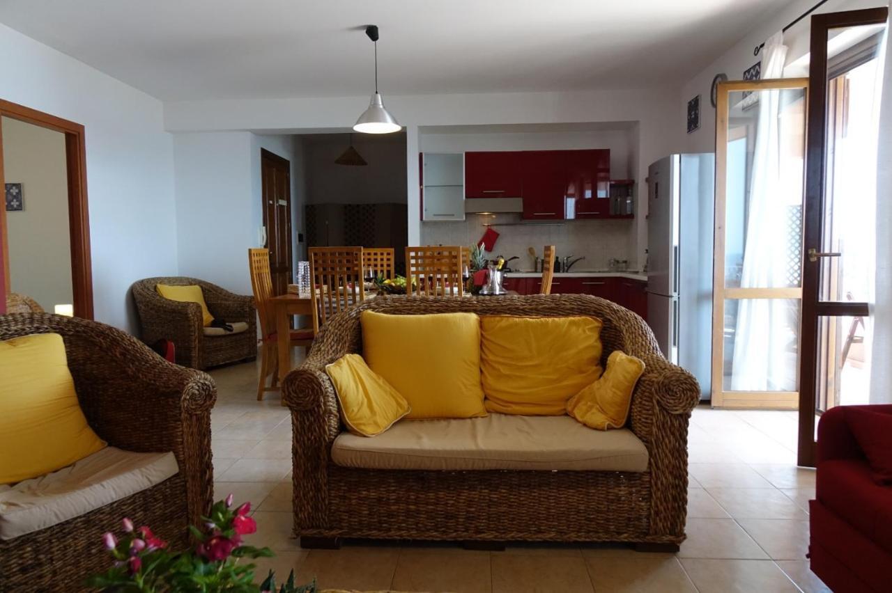 Poseidone Sea Apartment Taormina Mazzeo Bagian luar foto