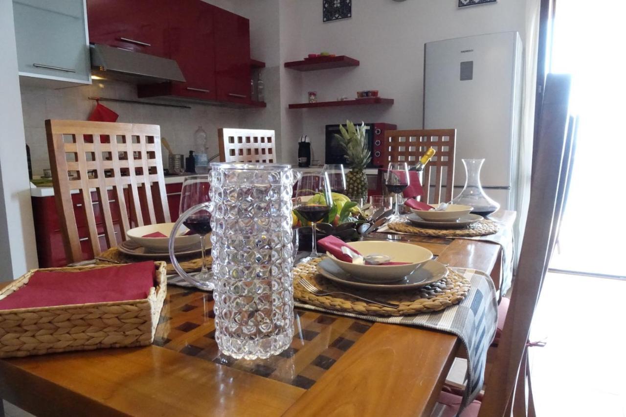 Poseidone Sea Apartment Taormina Mazzeo Bagian luar foto