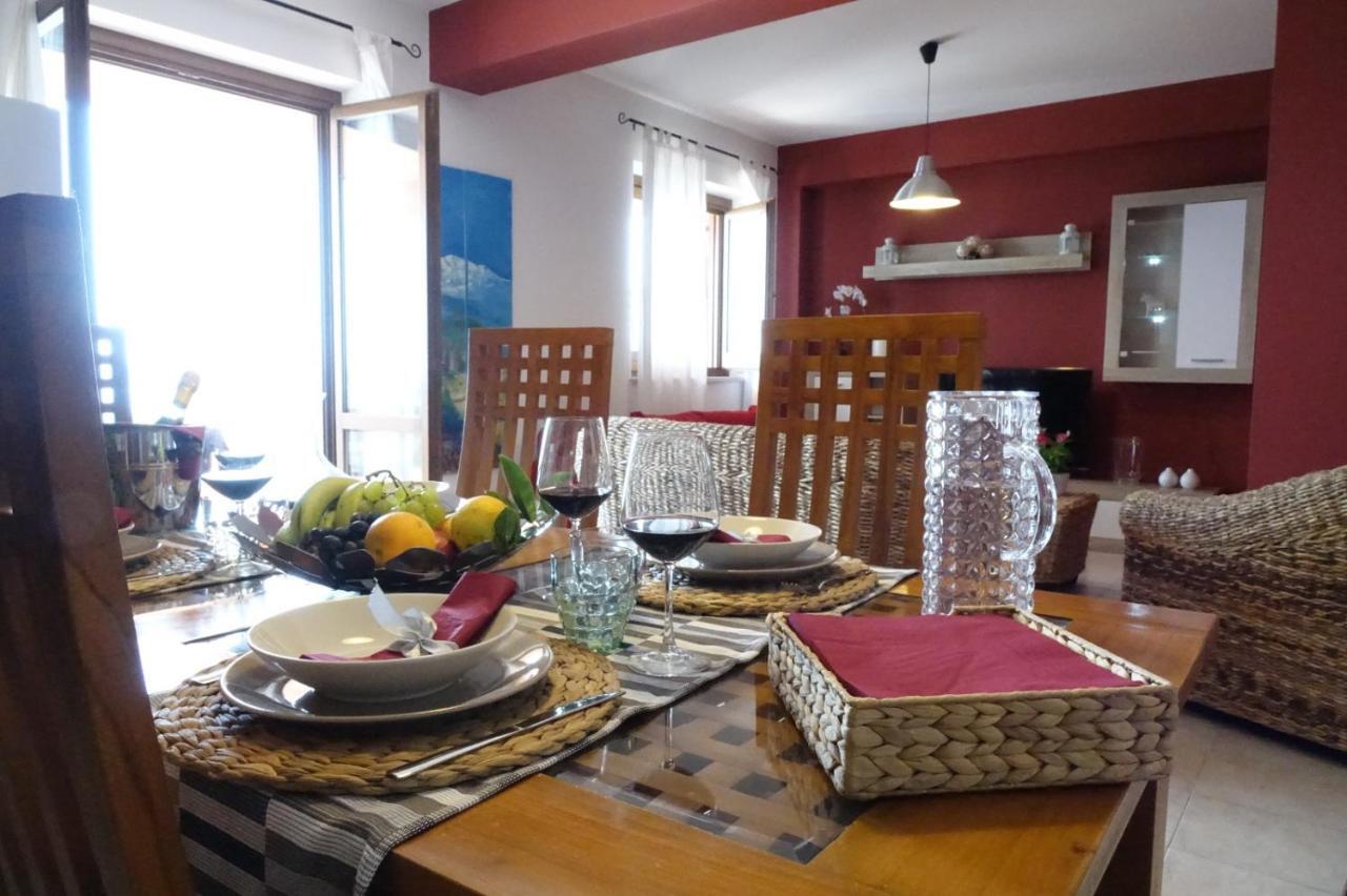 Poseidone Sea Apartment Taormina Mazzeo Bagian luar foto