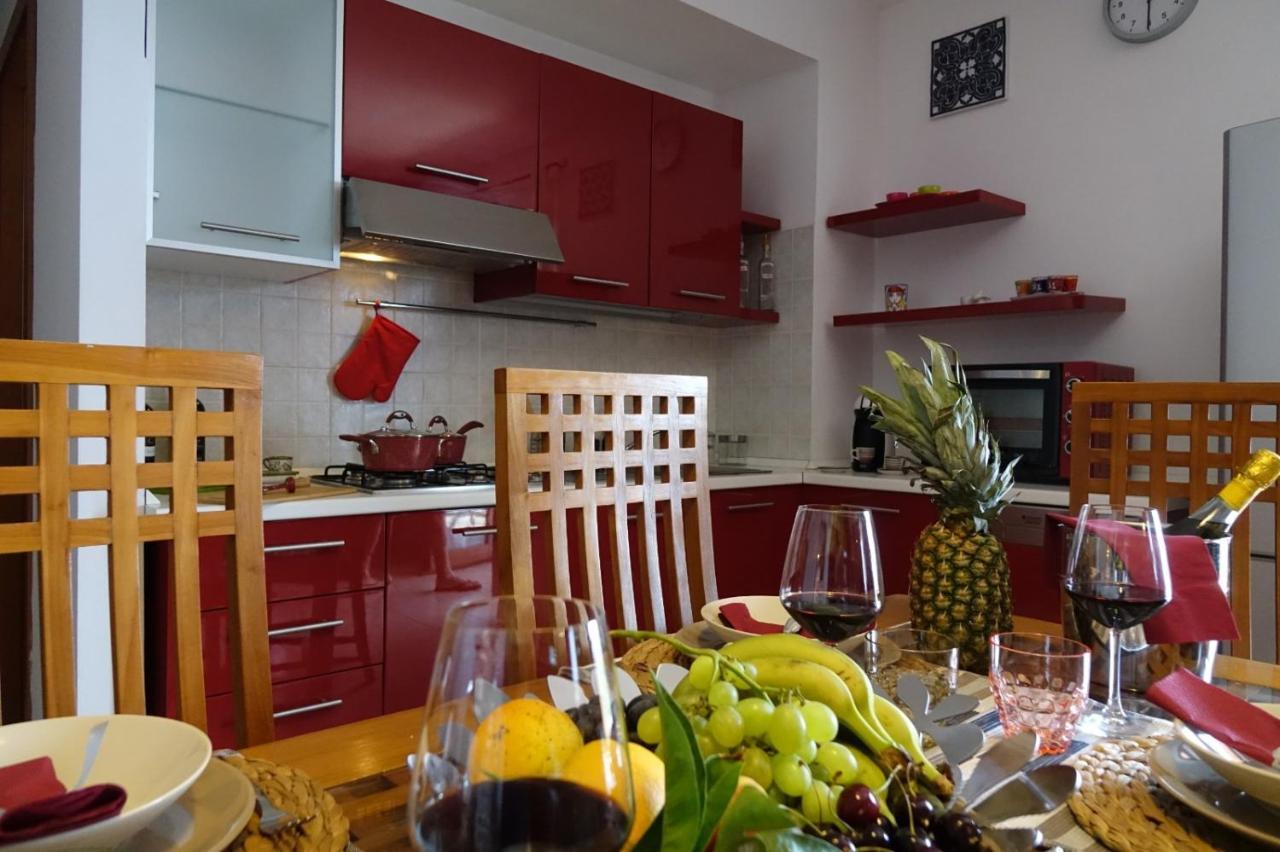 Poseidone Sea Apartment Taormina Mazzeo Bagian luar foto