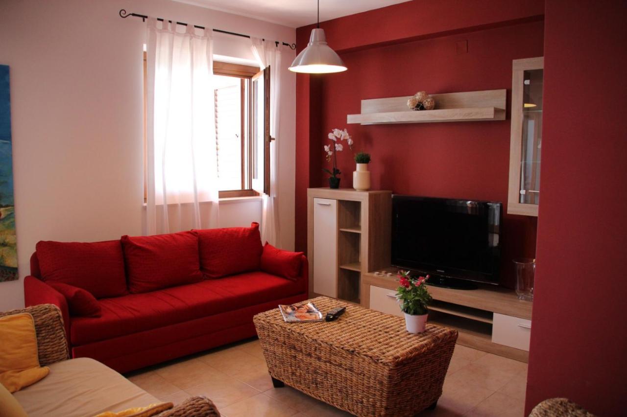 Poseidone Sea Apartment Taormina Mazzeo Bagian luar foto