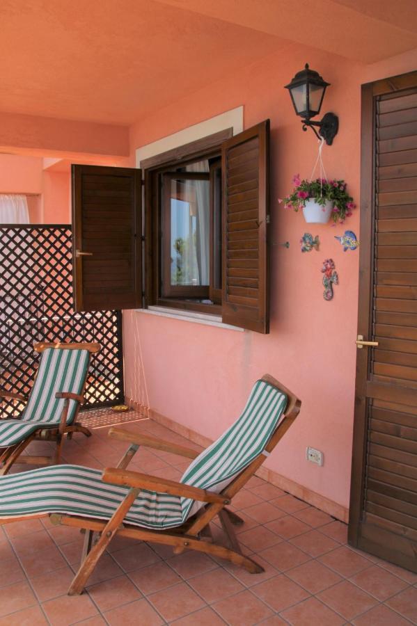 Poseidone Sea Apartment Taormina Mazzeo Bagian luar foto